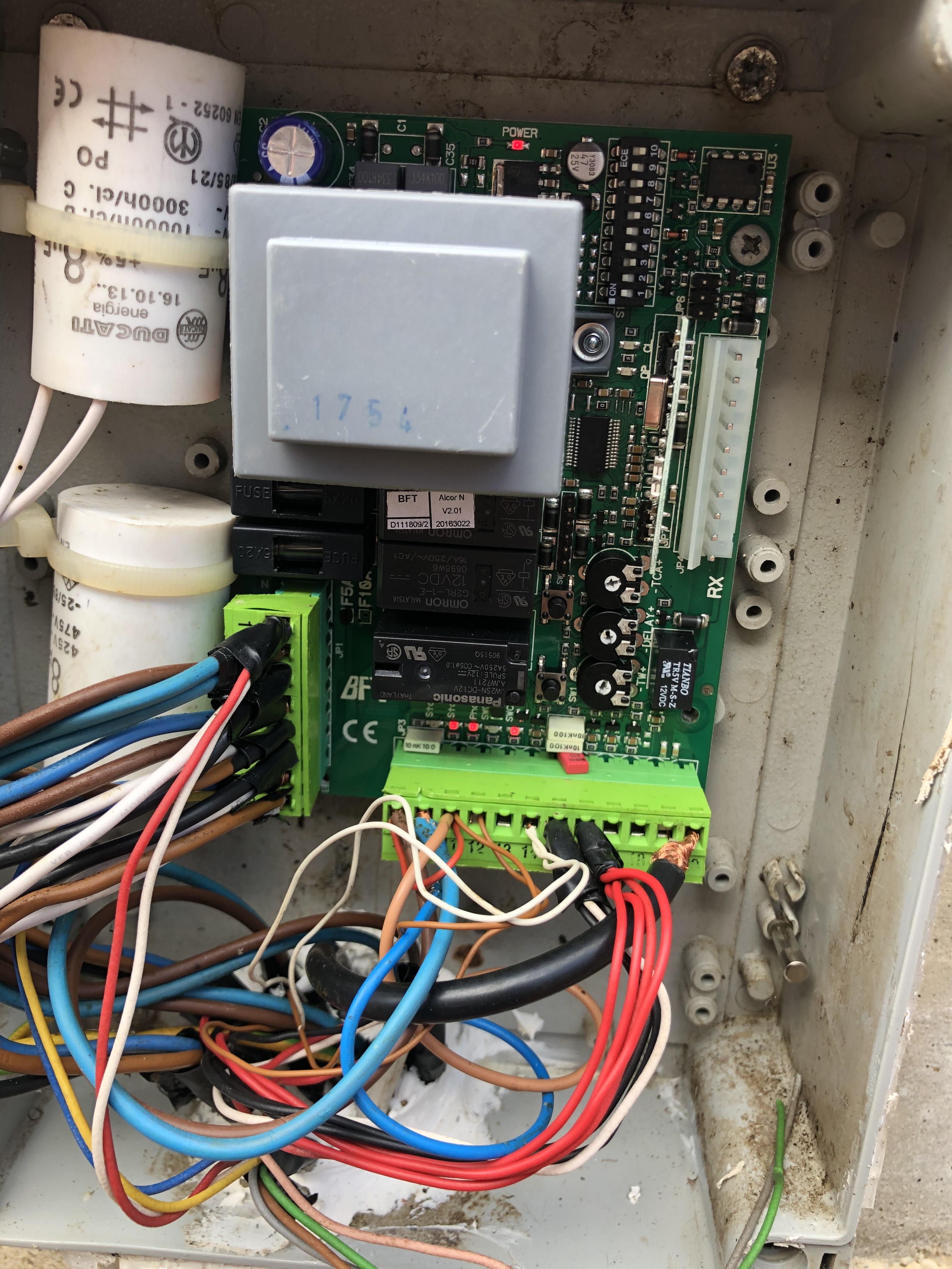 Cancello Bft con scheda Alcor N Cancelli elettrici PLC Forum