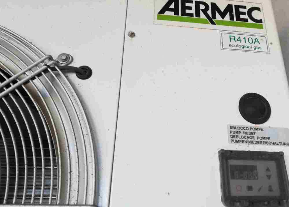 pompa di calore aermec ANL 025 PM.jpg