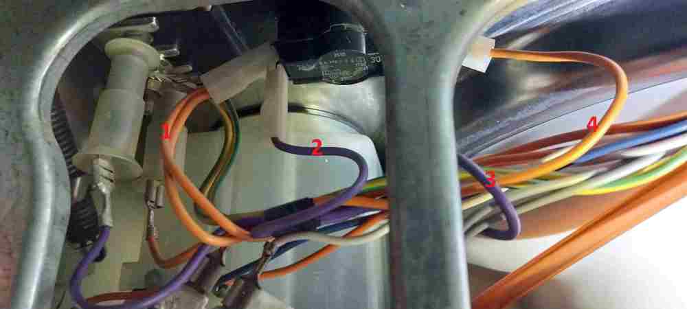 termostato4filicopia.thumb.jpg.f1f879305cc17f5fe624628ca63c2477.jpg