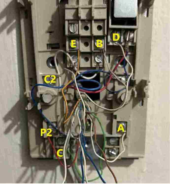 ConversioneVecchioElvoxconG104Aa2pulsanti.thumb.jpg.ecfddc56fd44a72e4fefc357961d32c9.jpg