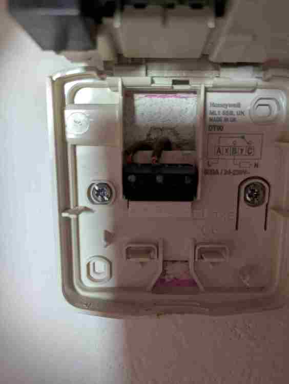 DT90A.jpg
