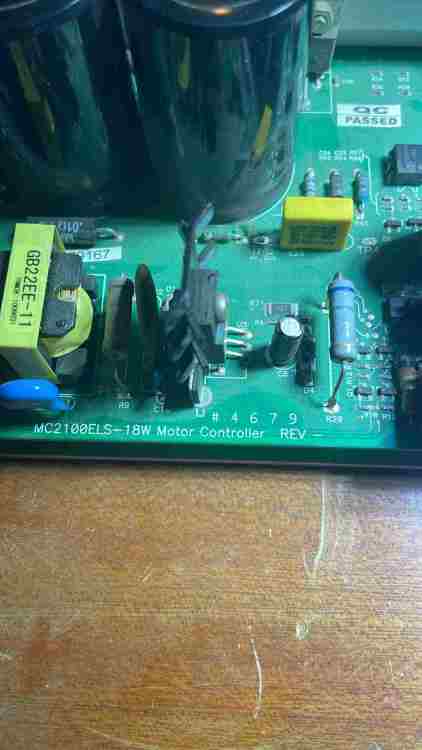 MC2100ELS2.jpg