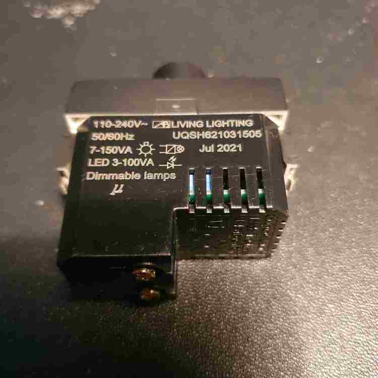 dimmer 3-100.jpg