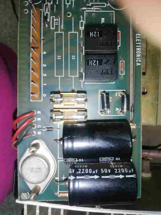 AL830 P2.jpg