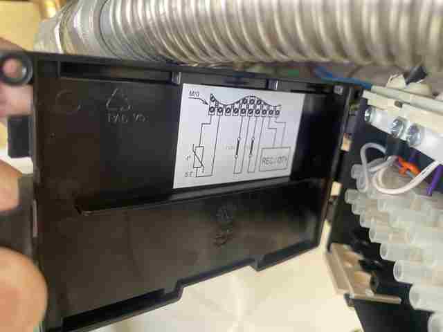 IMG_9911-dimensionimedie.jpeg.15df55b0d08ee165e862eac92cfbc032.jpeg