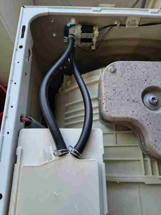 WhatsApp Image 2025-10-28 at 16.57.38 (1).jpeg