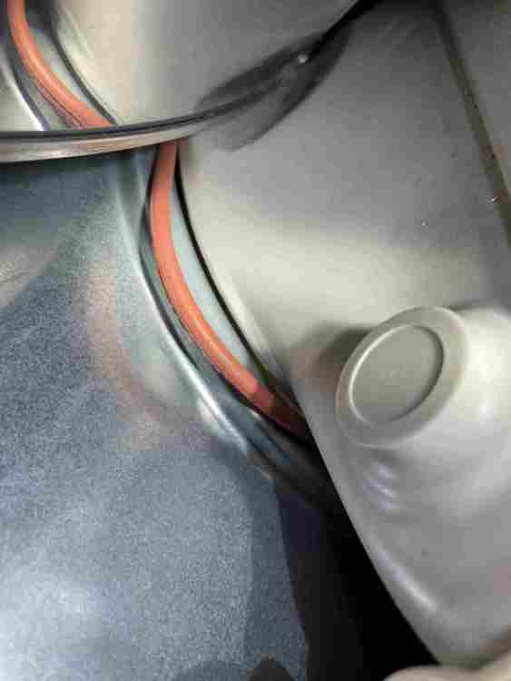 12 guarniz poster int.jpg